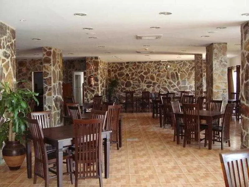 Estalagem Vista Real 호텔 카스트로마림 포르투갈